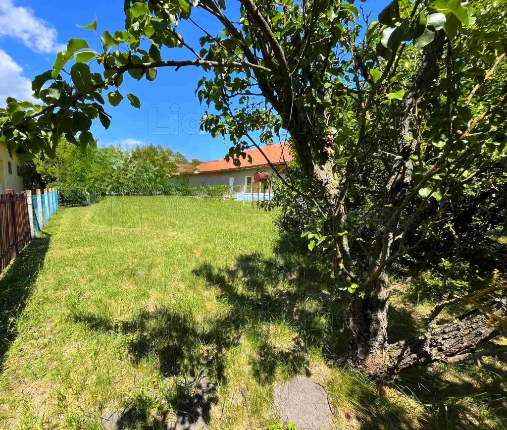 Balatonfenyvesen lakóövezeti telek