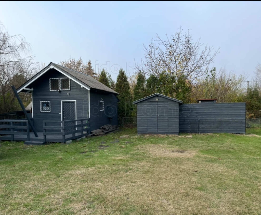 Kiváló adottságokkal rendelkező építési telek Balatonfenyvesen