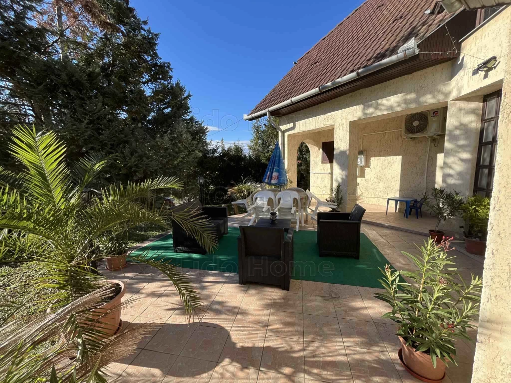 Eladó 2 generációs hangulatos Családi ház Rádpusztán!