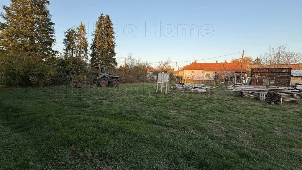 Eladó belterületi építési telek Kehidakustányban