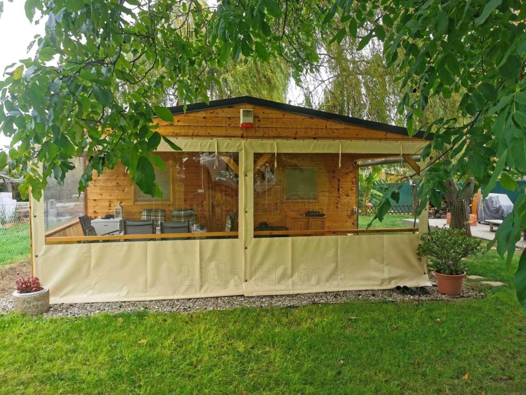 Két nyaraló egy telken! Balatonlelle közvetlen szomszédságában!