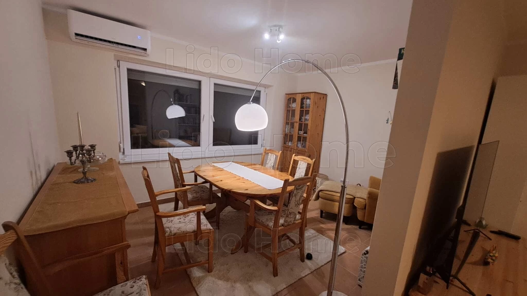 Eladó felújított családi ház Karádon