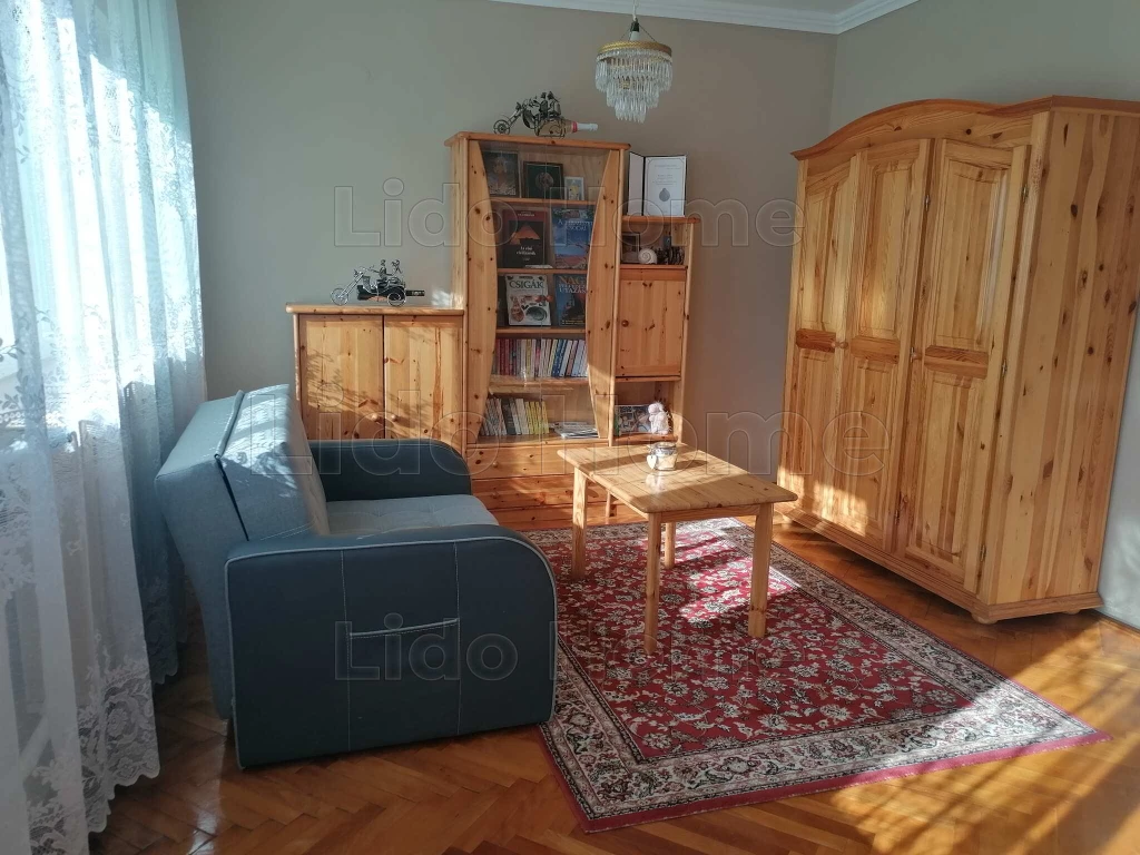 ELADÓ! SORHÁZI LAKÁS SOMOGYVÁRON!