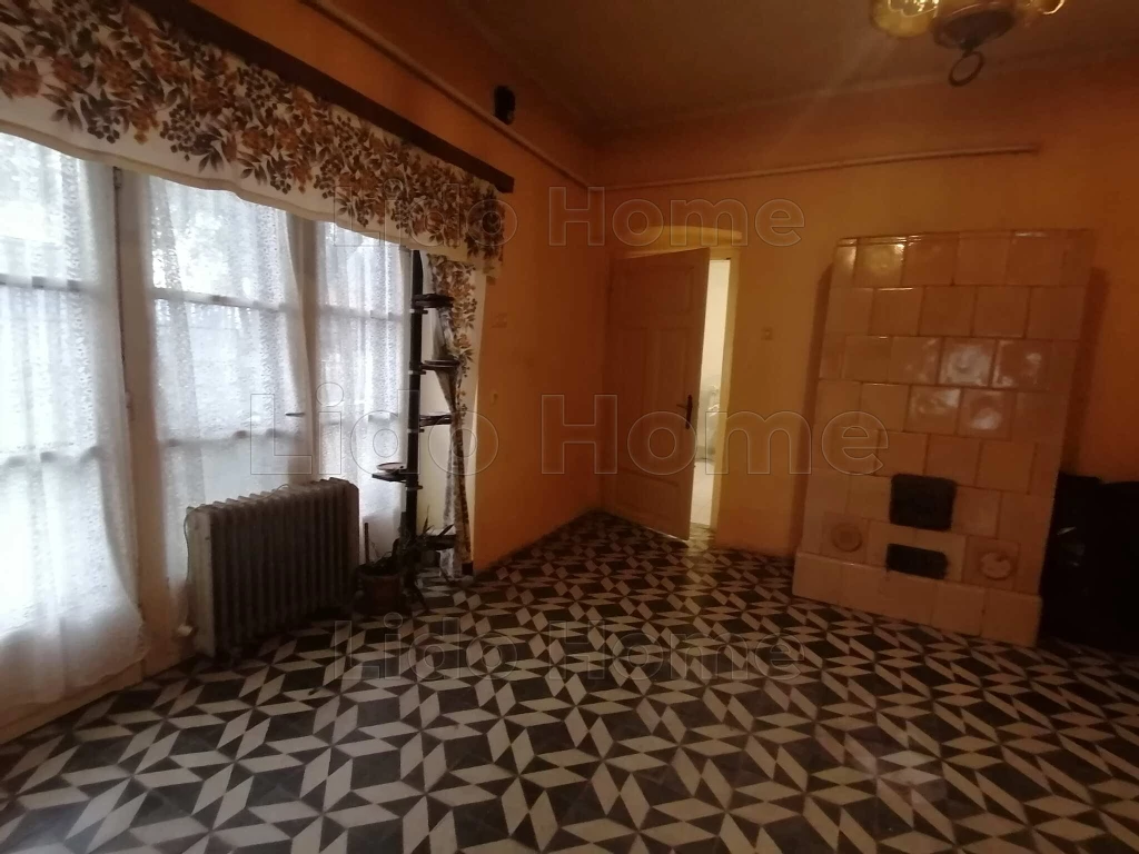 ELADÓ! CSALÁDI HÁZ LENGYELTÓTIBAN!