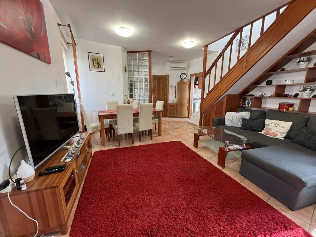 Eladó felújított téglalakás Balatonboglár szívében!