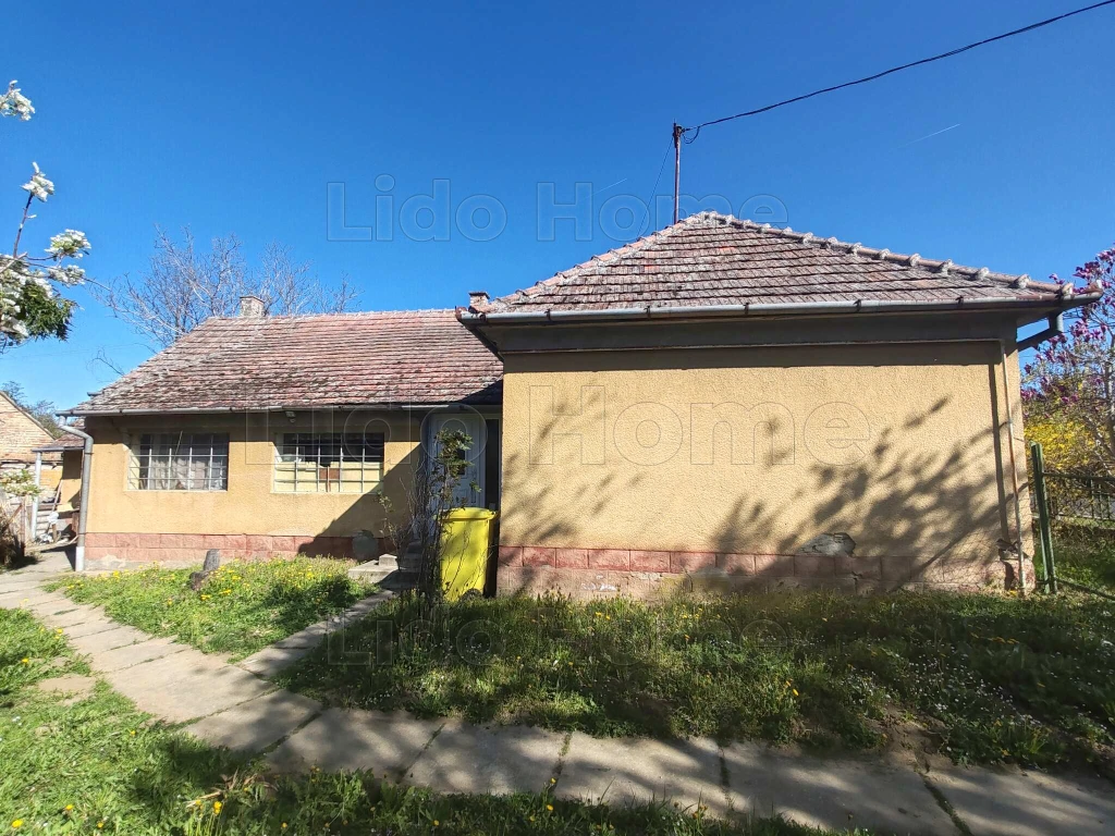 c3-1-name c2-1-name, Hollád