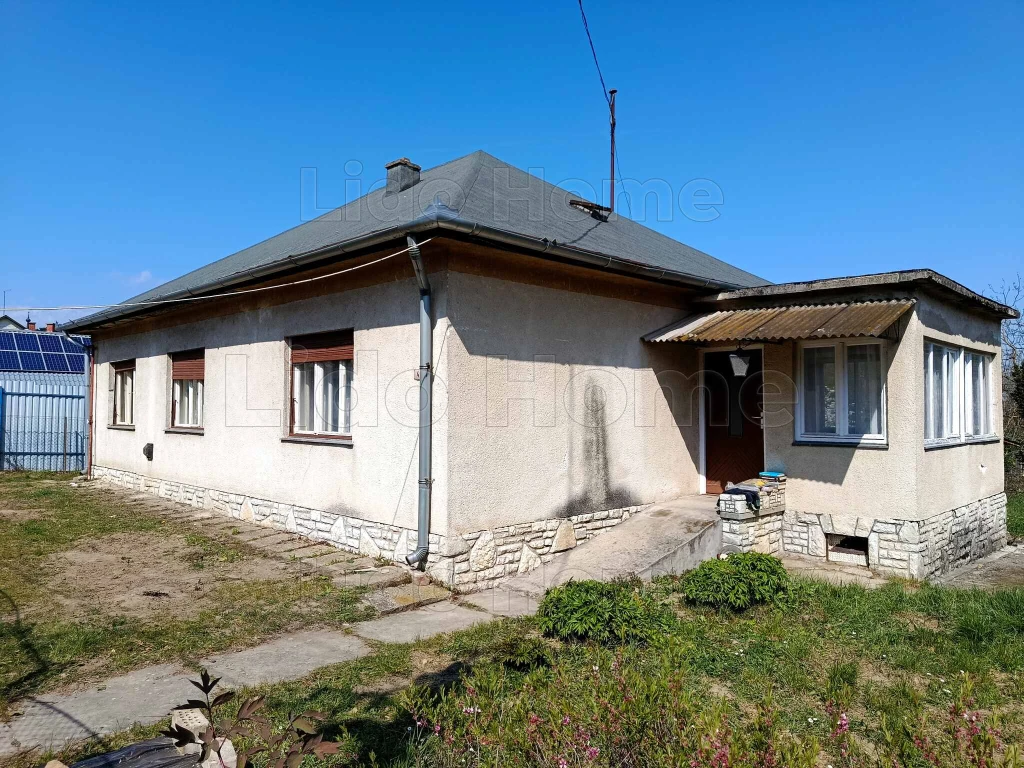 c3-1-name c2-1-name, Balatonföldvár