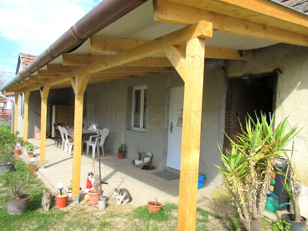 Karádi nyugalom, megoszható telekkel – Akár befektetésnek is!