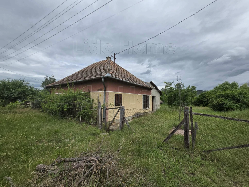 Felújítandó családi ház kedvező áron