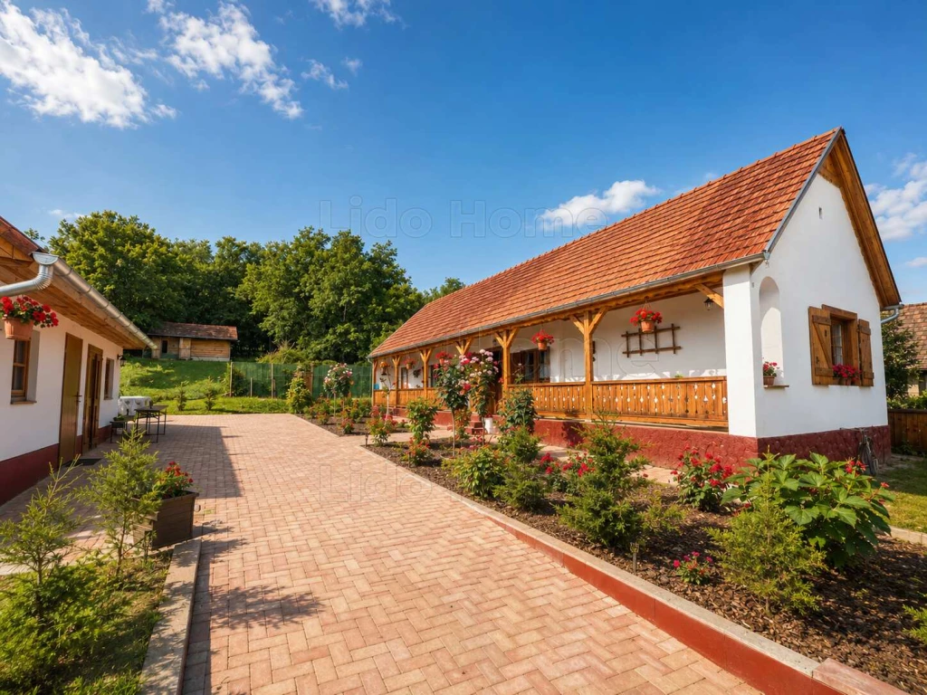 Verandás parasztház a természet ölelésében!