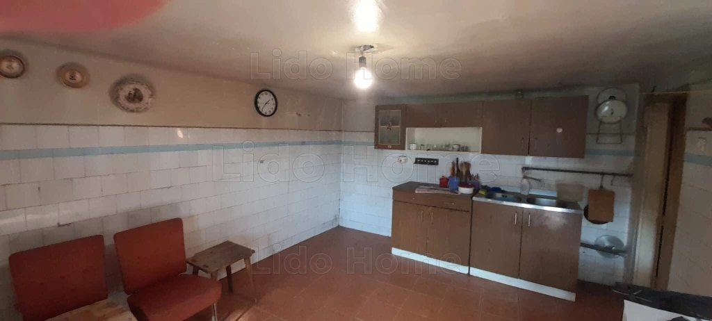 Visnyén eladó felújítandó családi ház