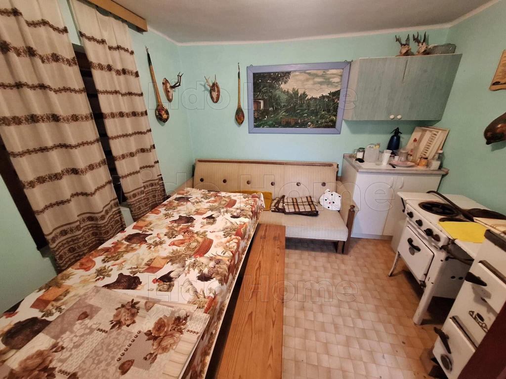 Eladó karbantartott zártkerti ingatlan Kaposvár Kaposfüreden!