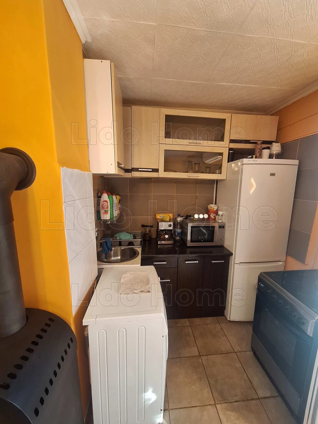 Eladó azonnal költözhető lakható zártkert Kaposváron!