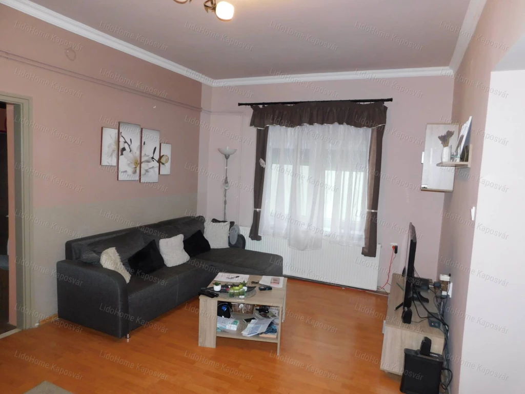 Eladó azonnal költözhető családi ház Kutason!