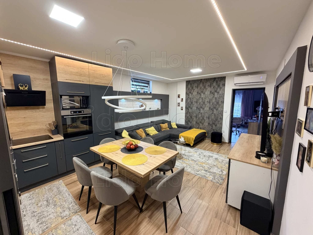 TOPONÁRI városrészben nappali + 3 szobás családi ház ELADÓ!