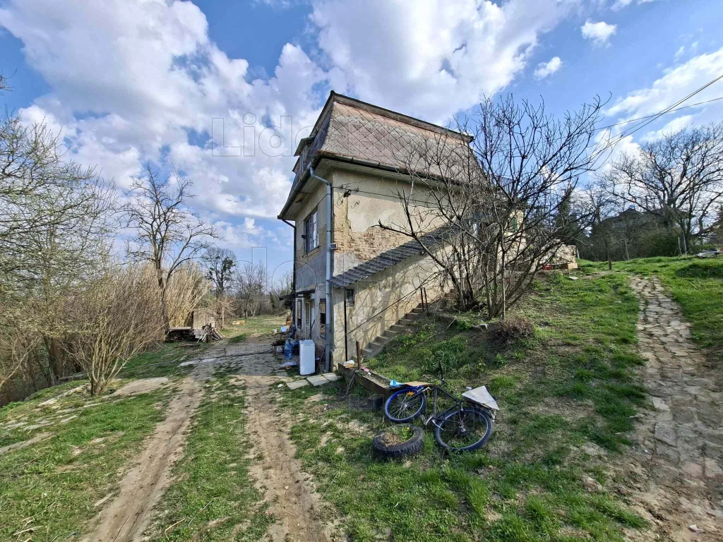 Kaposváron eladó zártkert