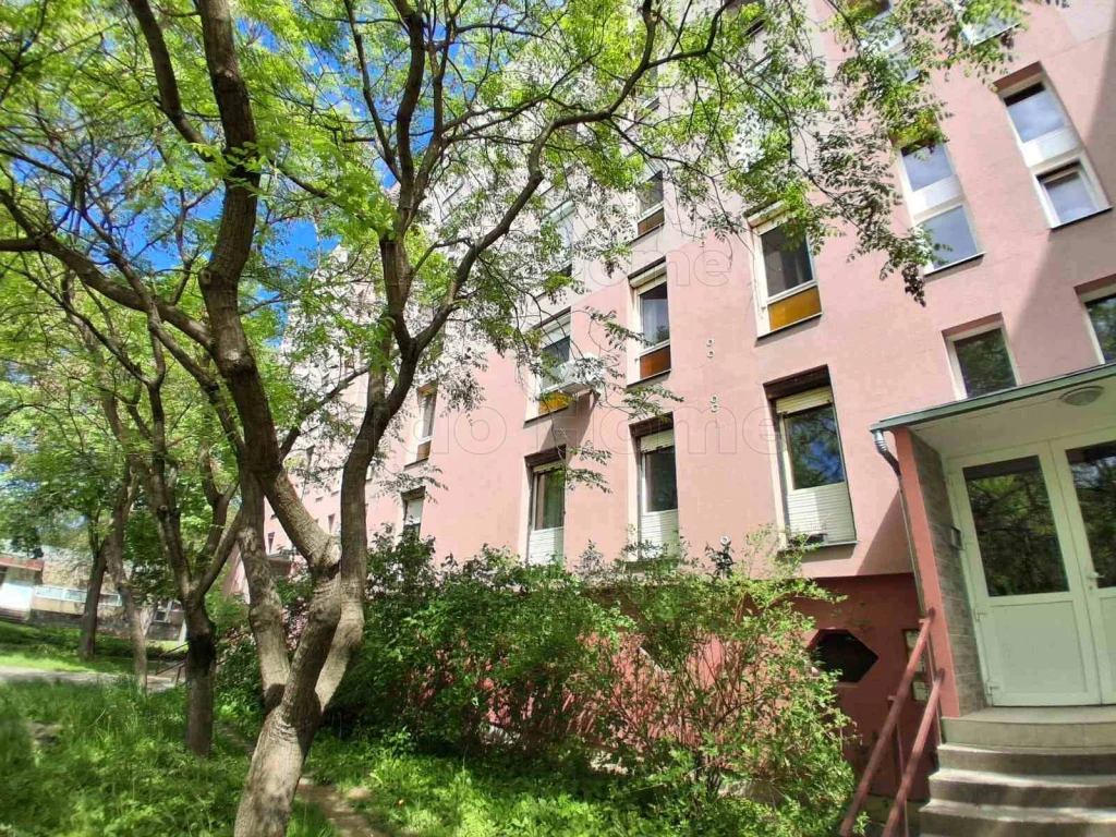 c3-1-name c2-20-name, Kaposvár