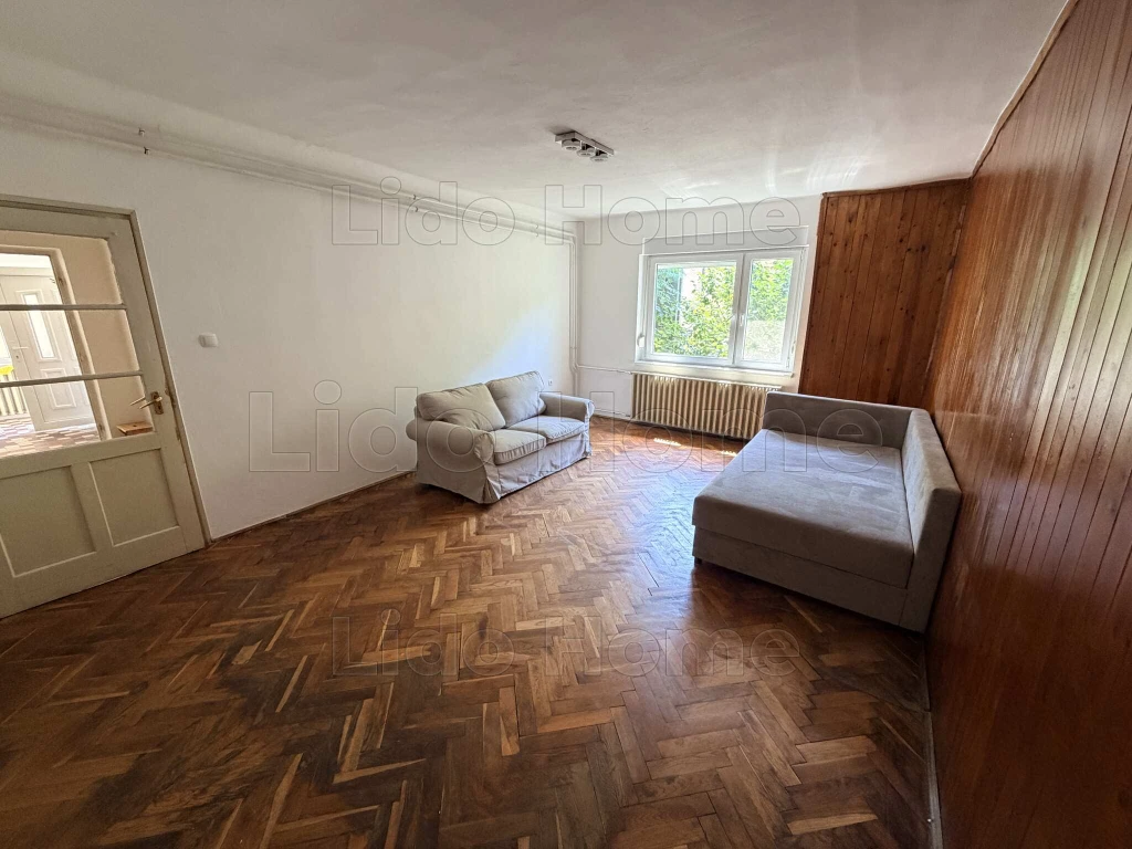 Kiadó családi ház a Rómahegyen