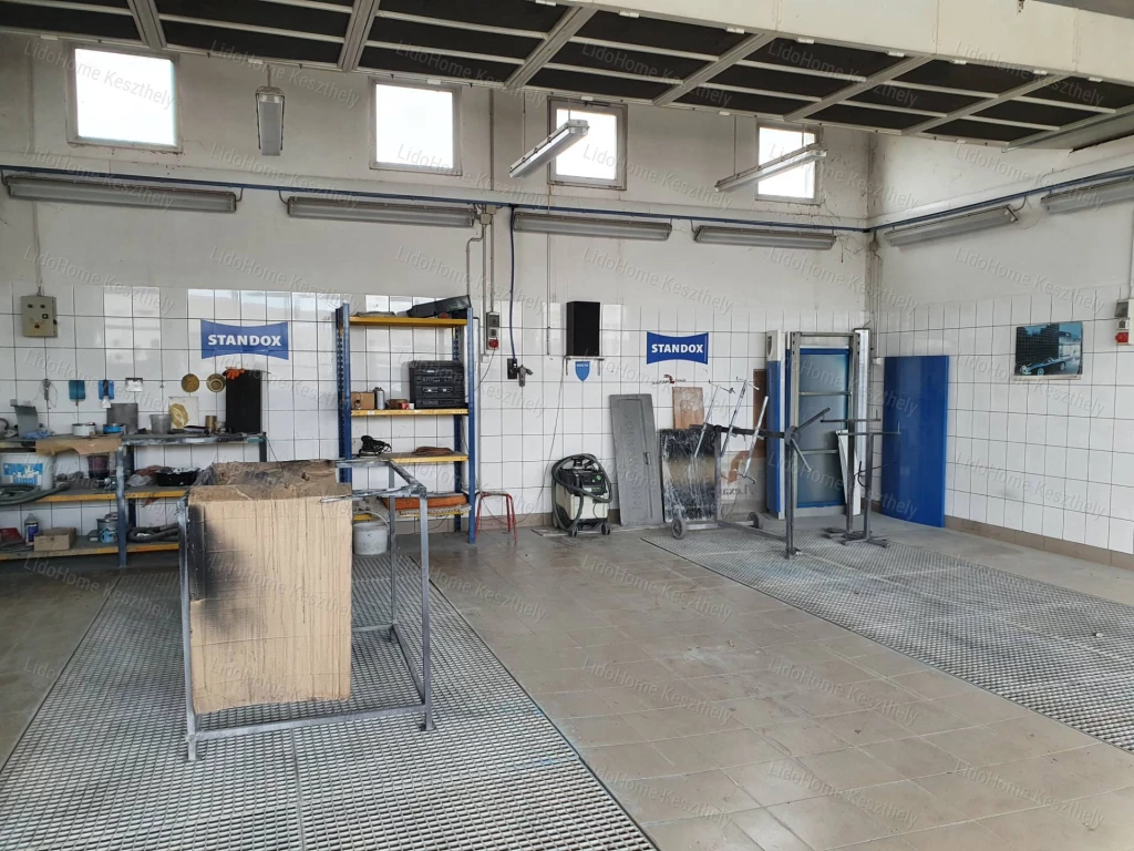 Eladó KAROSSZÉRIA SZERVÍZ Marcaliban