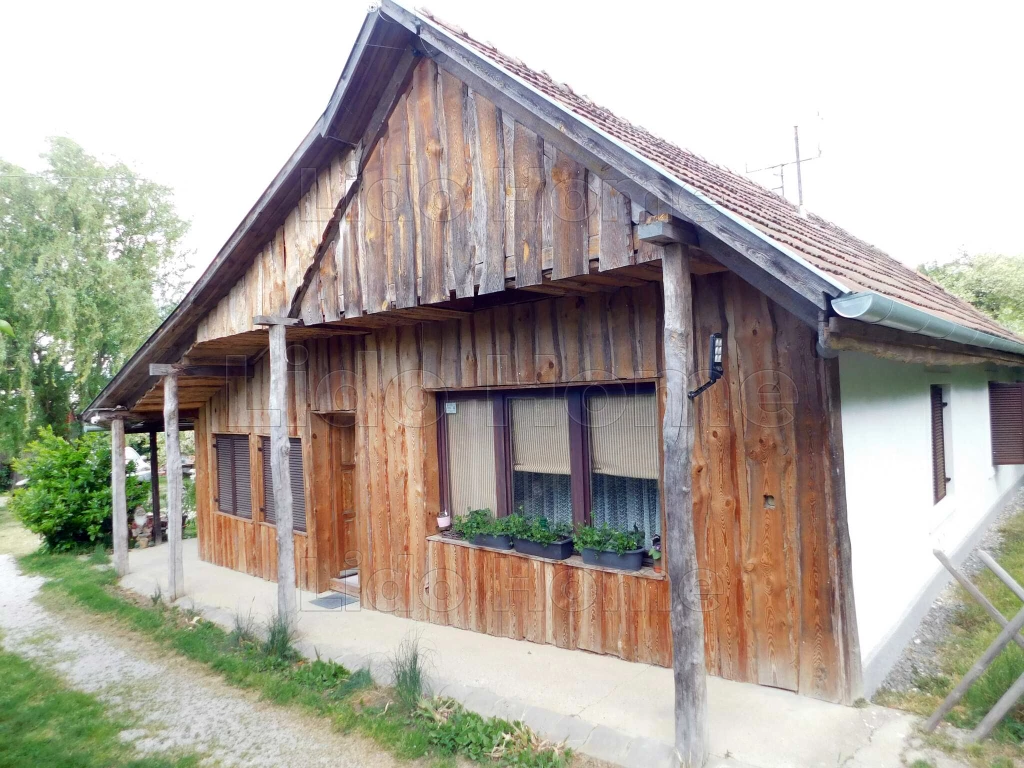 c3-1-name c2-1-name, Nemesbük