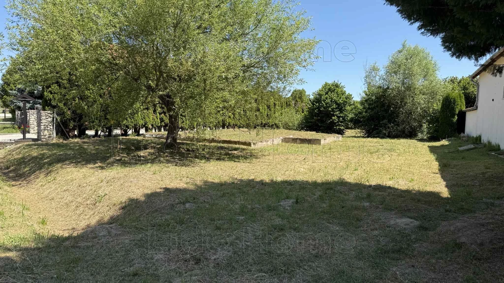 Eladó EPÍTÉSI TELEK Kehidakustányban.