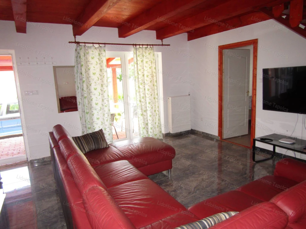 For rent house, Kővágóörs