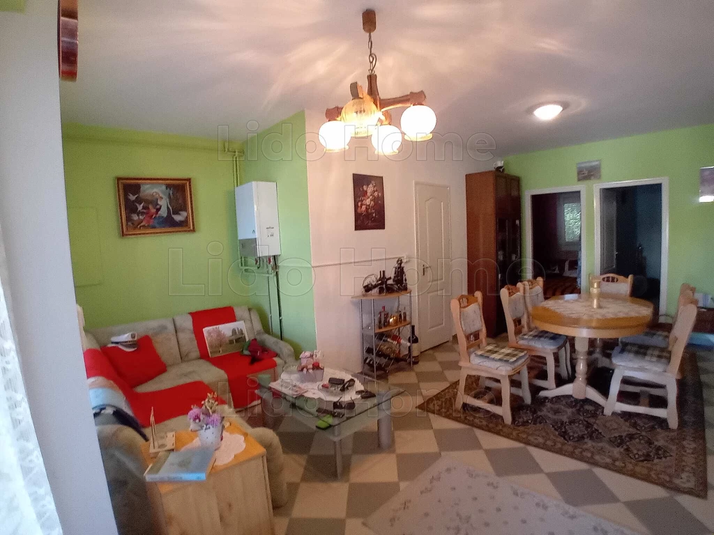 A LIDO HOME KESZTHELY eladásra kínál VONYARCVVASHEGYEN Balaton Part közeli Nyaralót