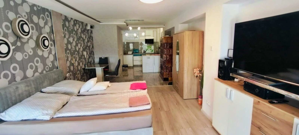 Keszthelyen lakás eladó