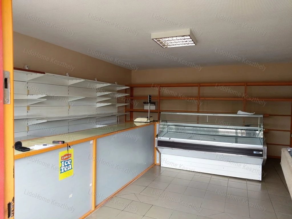 ZALACSÁNYBA ÜZLETHELYSÉG Kiadó