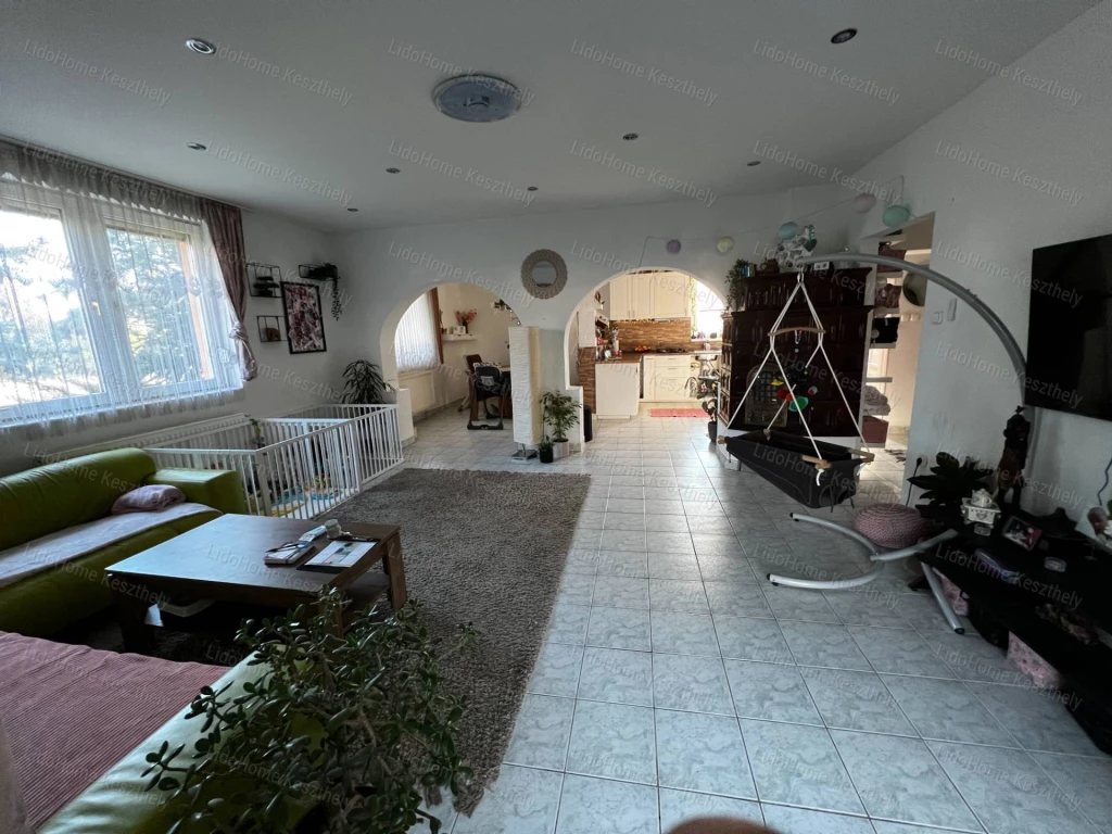 For sale house, Gyenesdiás