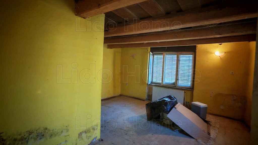 Eladó Felújítandó családi ház Kallósdon.