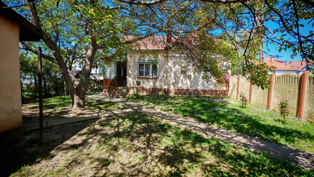 Eladó Keszthelyen Családi ház