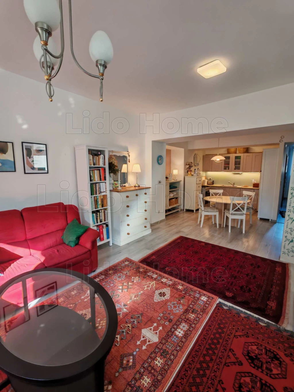 A LIDO HOME KESZTHELY eladásra kínál egy belvárosi KESZTHELYI LAKÁST.