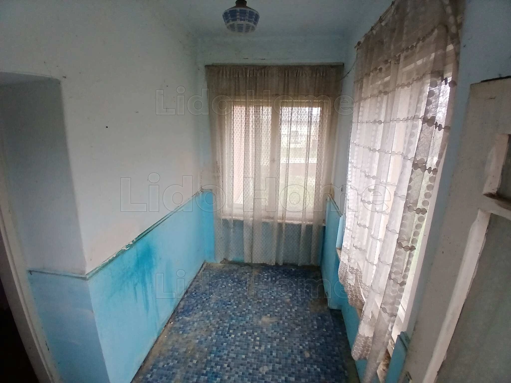 c3-1-name c2-1-name, Lesenceistvánd