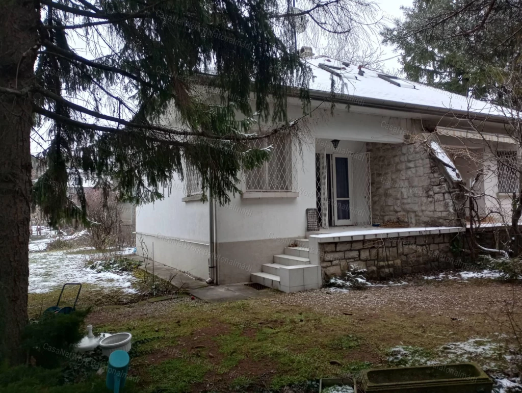 For sale holiday house, summer cottage, Balatonakarattya