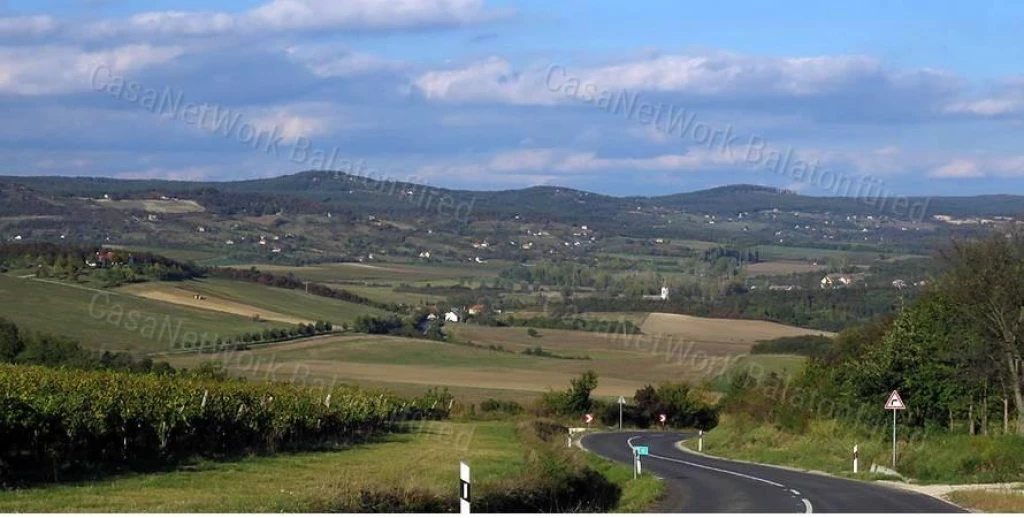 For sale plough-land, pasture, Vászoly