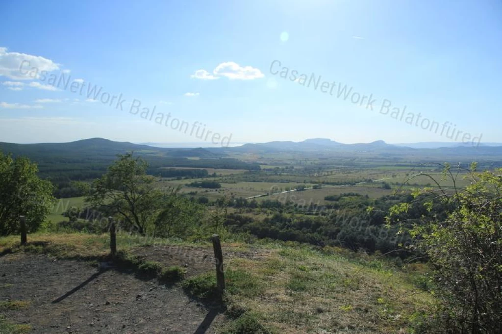 For sale plough-land, pasture, Monoszló