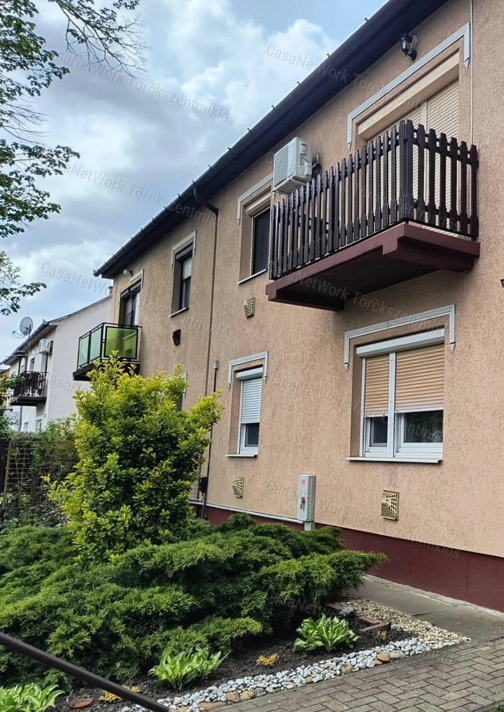 Eladó lakás Törökszentmiklós központjában!