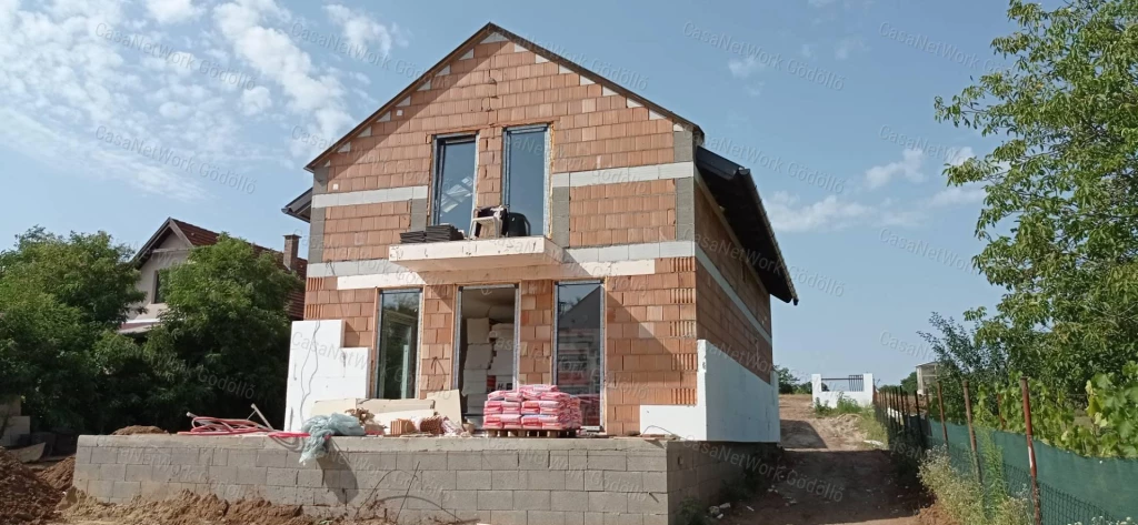 For sale semi-detached house, Őrbottyán