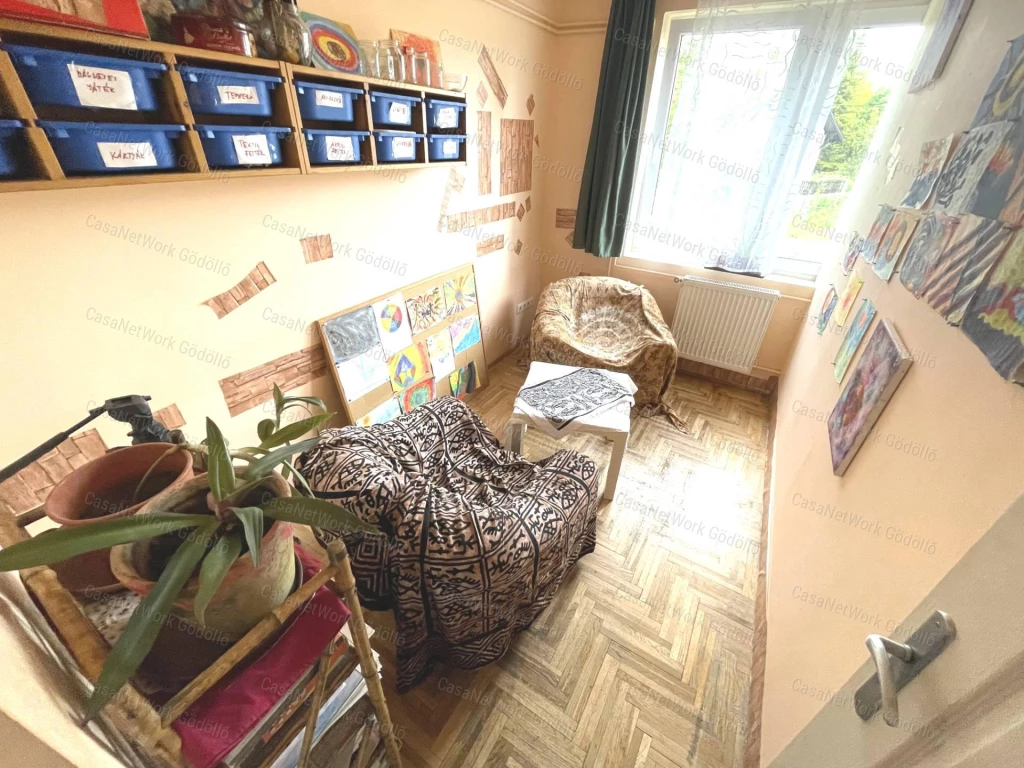 Kedvelt helyen tágas otthon