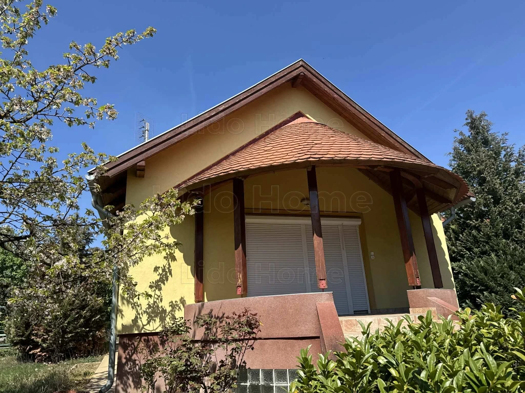 c3-1-name c2-1-name, Balatonkenese