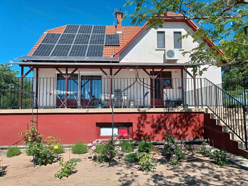 For sale house, Cegléd