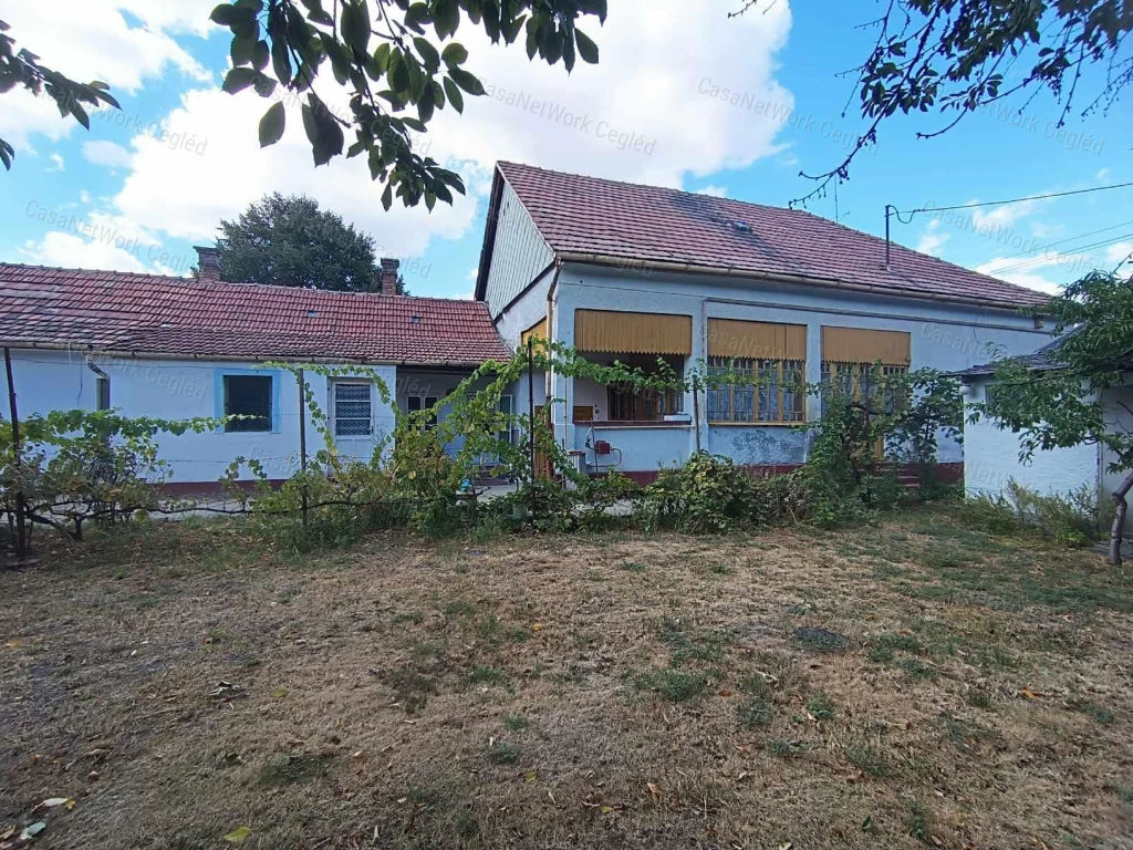 For sale house, Cegléd