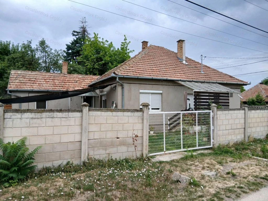 Eladó Pilisi 83 m2 családi ház.