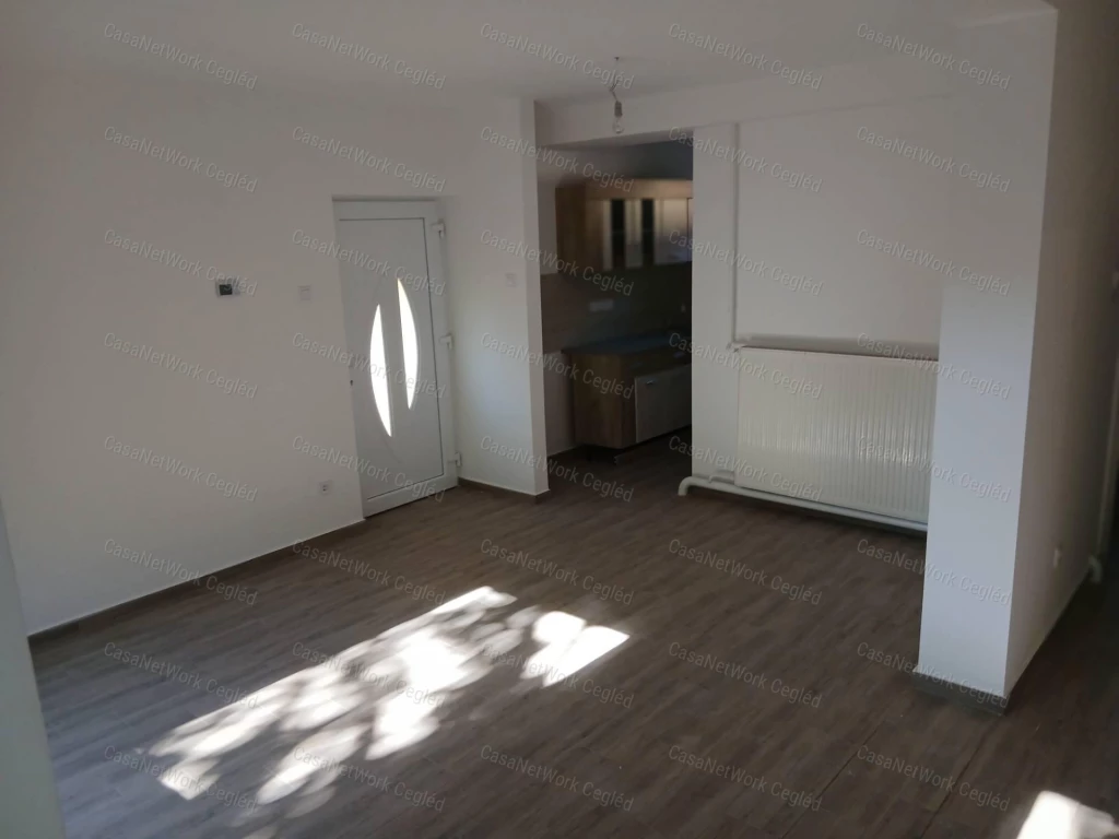 For sale house, Cegléd