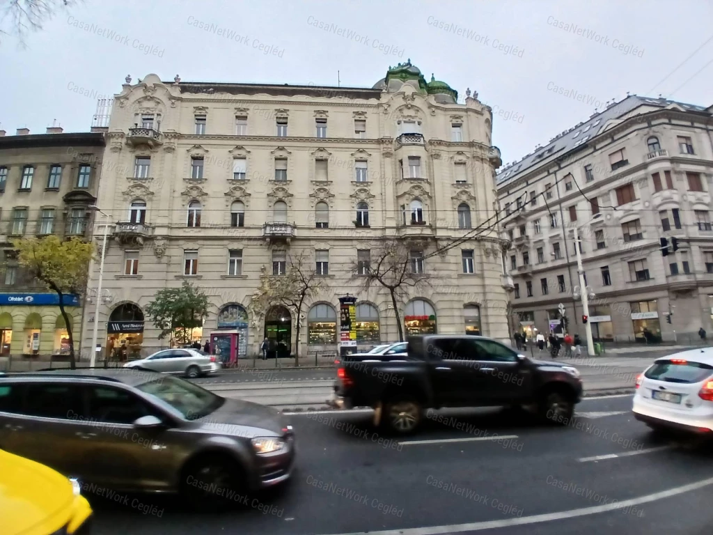 For sale brick flat, Budapest V. kerület