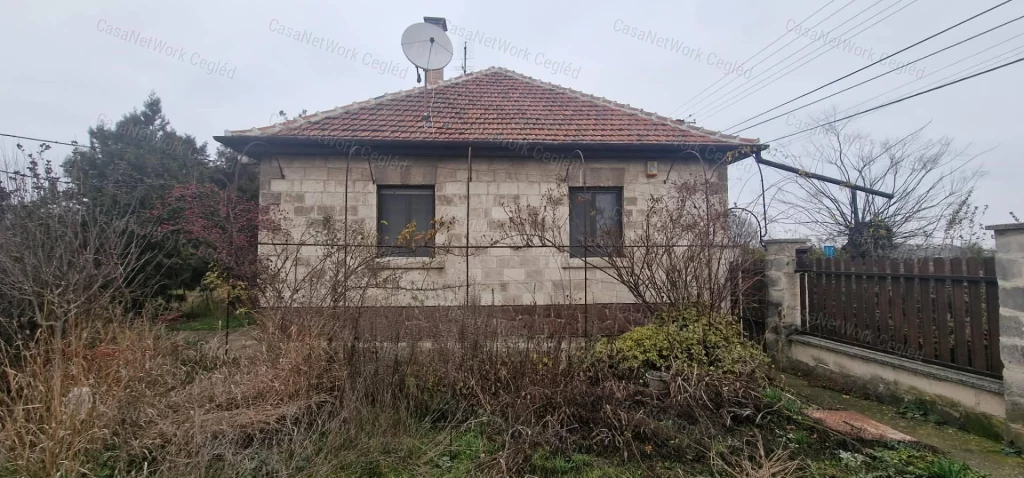 For sale house, Cegléd