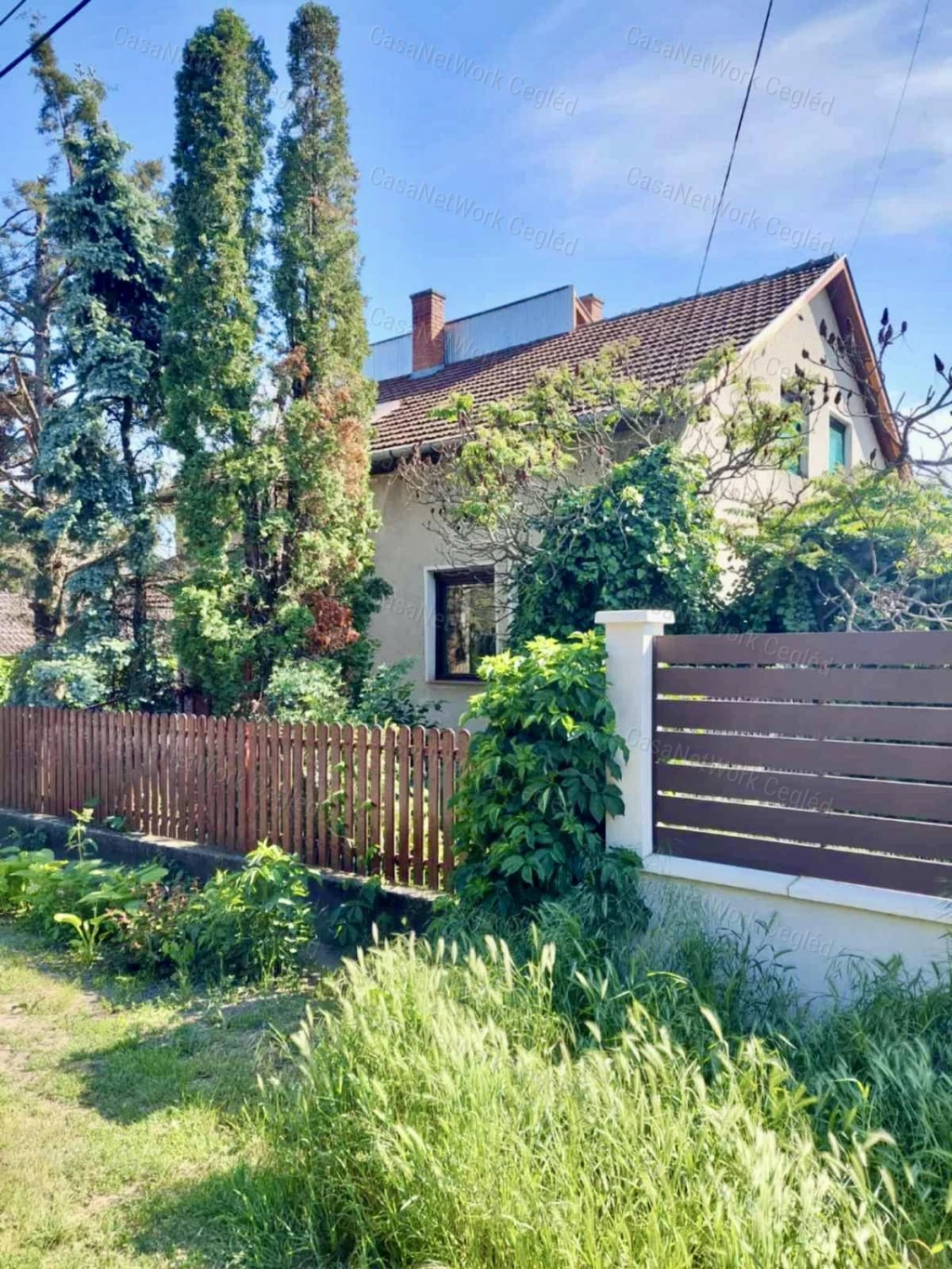 Tápiószelén családi ház eladó