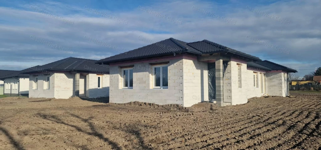 Eladó új építésű ikerház Cegléden – I. lakás