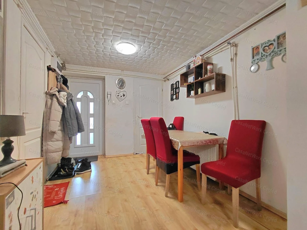 For sale house, Cegléd